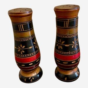 Salt & Pepper Shakers, Mexican Folk Art, Hand Painted Wood, Black, Red & Natural